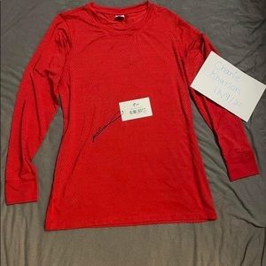 Zyia large red chill t